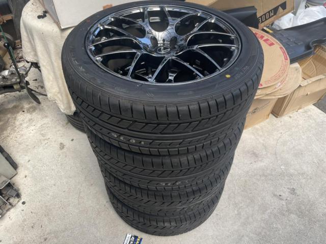 レクサス ＬＳ６００ｈＬ タイヤ 組み替え 交換 4本 UVF46 岡山市東区