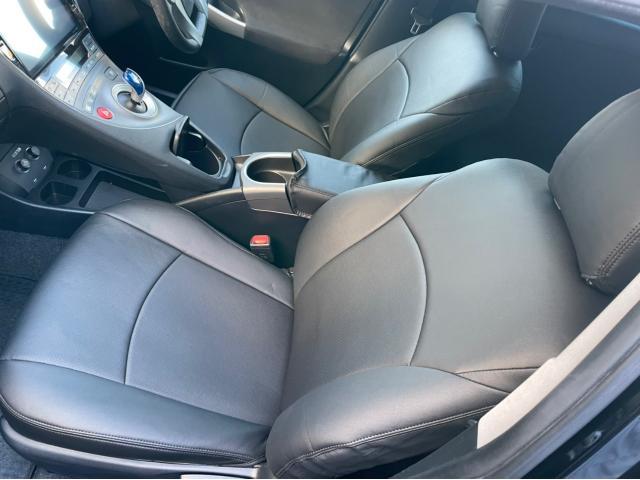 トヨタ 30系プリウス シートカバー 取り付け ZVW30 岡山市東区