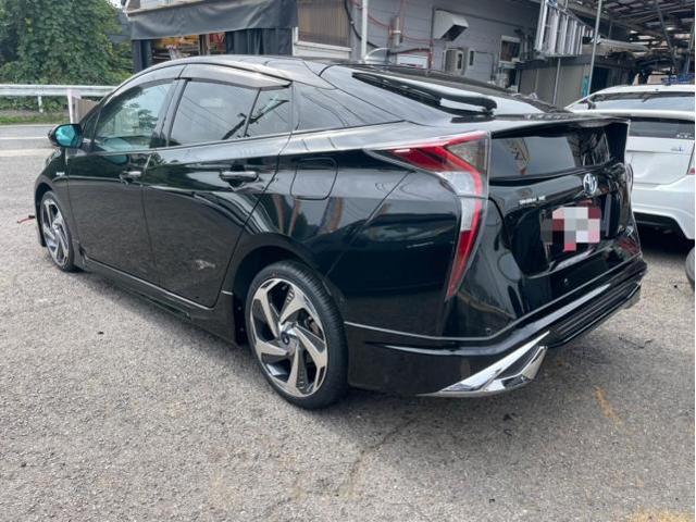 トヨタ 50系プリウス １５インチ &rarr; １８インチ ホイール 組み替え 交換 ZVW51 岡山市東区