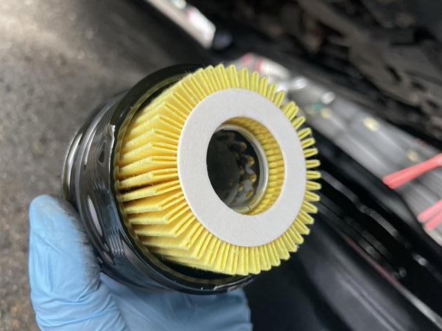 トヨタ 30系プリウス 納車前点検 オイル エレメント ワイパーゴム エアコンフィルター 交換 ZVW30 岡山市東区