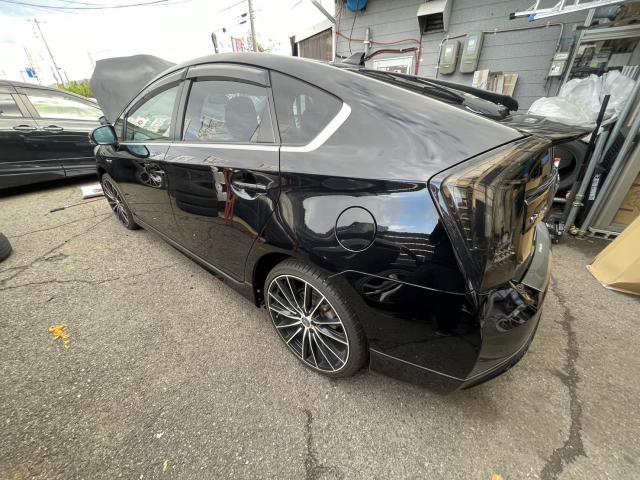 トヨタ 30系プリウス リア サイド メッキ取り付け ZVW30 岡山市東区