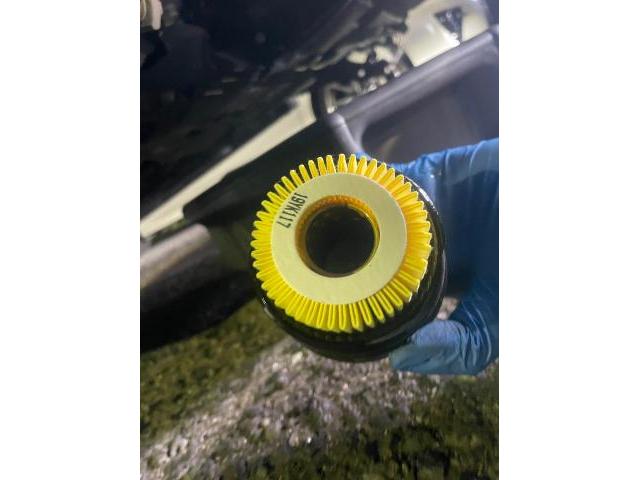 トヨタ 30系プリウス  フロントタイヤ交換 オイル エレメント ZVW30 岡山市東区