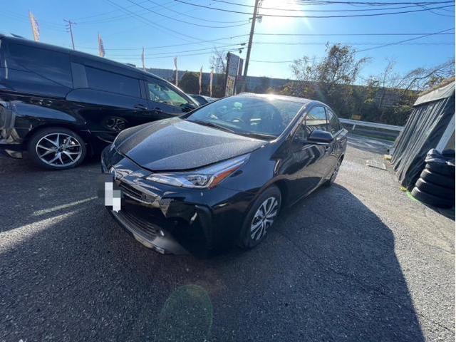 トヨタ 50系プリウス モデリスタエアロ 取り付け 18インチホイール交換 組み替え ZVW51 岡山市東区