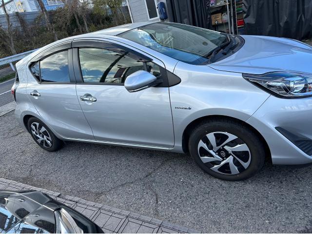 トヨタ アクア スタッドレス交換 NHP10 岡山市東区