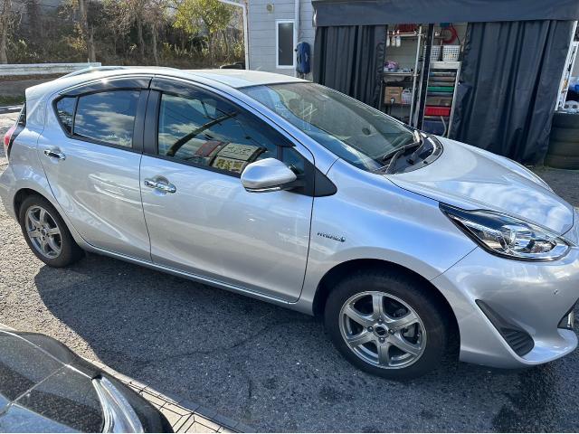 トヨタ アクア スタッドレス交換 NHP10 岡山市東区