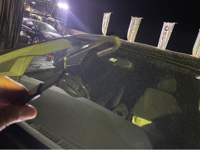 トヨタ 30系プリウス 納車前点検 オイル エレメント ワイパーゴム エアコンフィルター 交換 ZVW30 岡山市東区