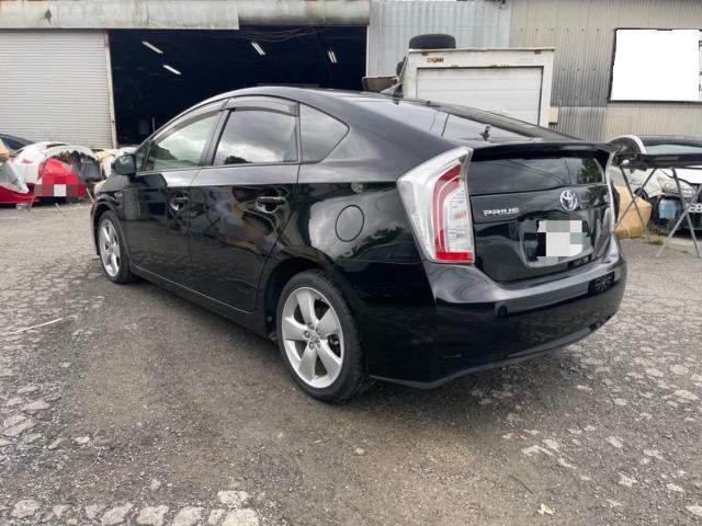 トヨタ 30系プリウス  フルエアロ 取り付け ZVW30 岡山市東区