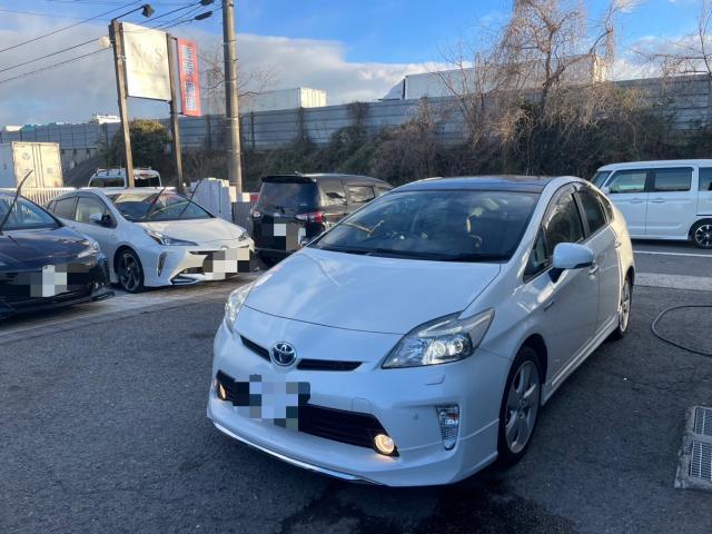 トヨタ 30系プリウス  フォグランプLED交換 カラーチェンジfcl交換 ZVW30 岡山市東区