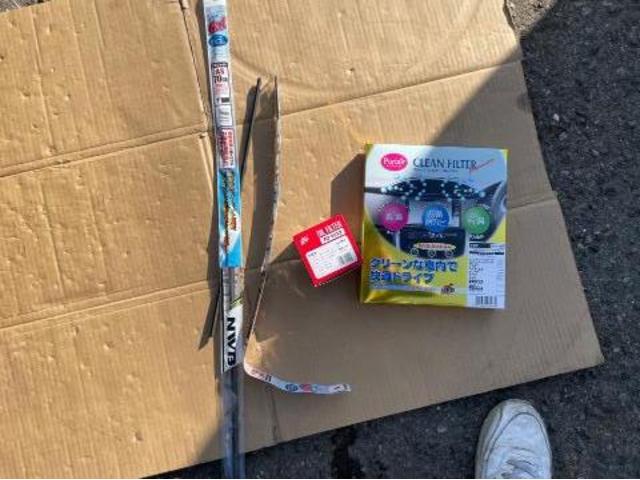 トヨタ 50系プリウス 納車前点検 オイル エレメント ワイパーゴム エアコンフィルター 交換 ZVW51 岡山市東区