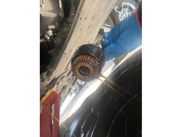 トヨタ 50系プリウス 納車前点検 オイル エレメント ワイパーゴム エアコンフィルター 交換 ZVW51 岡山市東区