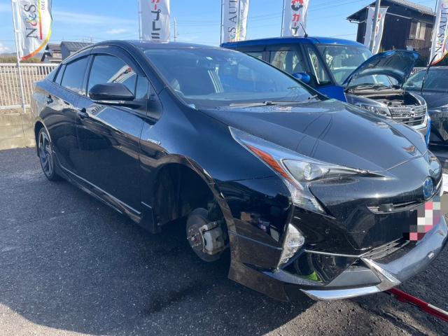 トヨタ 50系プリウス 在庫車 18in&rarr;15in ホイール 交換 純正戻し ZVW51 岡山市東区