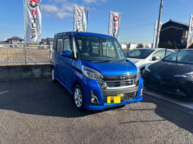 日産ディズルークスR側ライト