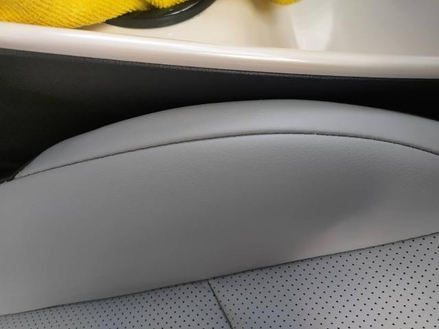 トヨタ 50系プリウス  シートリペア ZVW51 岡山市東区