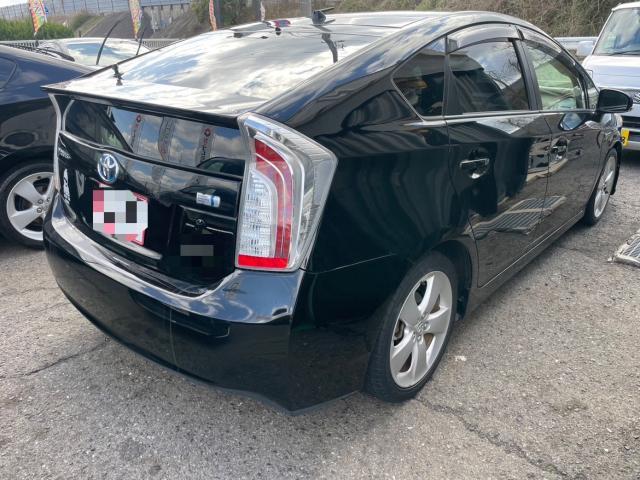 トヨタ 30系プリウス 在庫車 フルエアロ取り付け ZVW30 岡山市東区 ドレスアップ