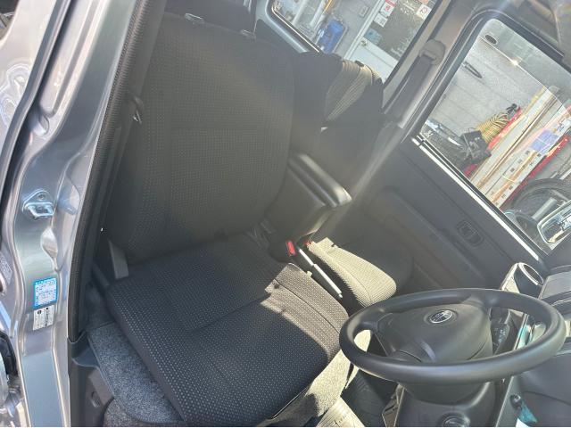 スバル サンバーバン シートカバー取り付け S321B 岡山市東区