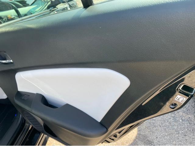 トヨタ 50系プリウス ドアトリム交換 ZVW51 岡山市東区