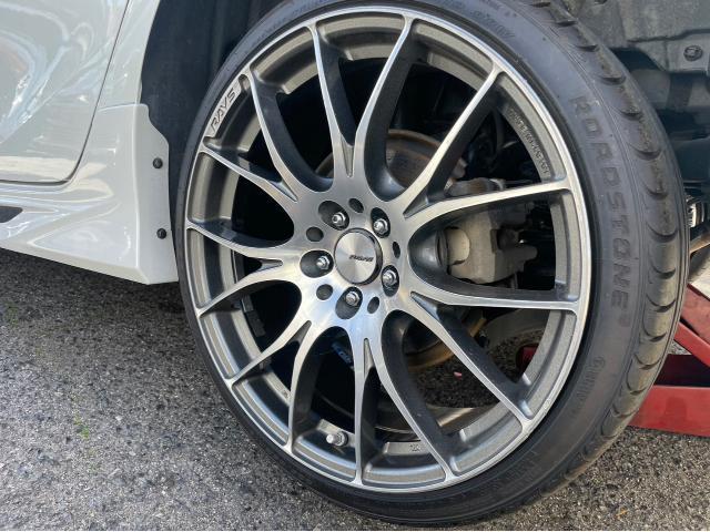 トヨタ 50系プリウス タイヤホイール 19in&rarr;17in 交換 納車前点検 オイル エレメント ワイパーゴム エアコンフィルター 交換 ZVW55 岡山市東区