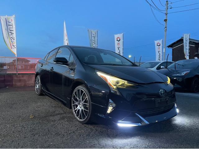 トヨタ 50系プリウス  在庫車 モデリスタフルエアロ取り付け 15&rarr;19インチホイール 交換 ZVW51 岡山市東区