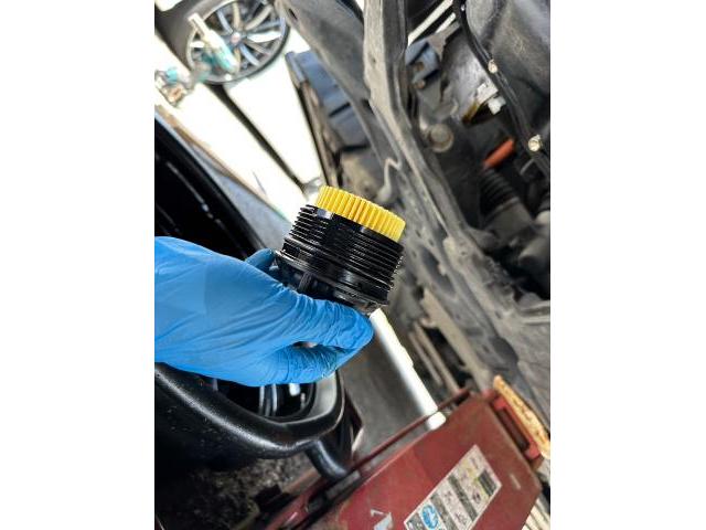 トヨタ 50系プリウス 納車前点検 オイル エレメント ワイパーゴム エアコンフィルター 交換 ZVW51 岡山市東区