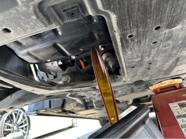 トヨタ 50系プリウス 納車前点検 オイル エレメント ワイパーゴム エアコンフィルター 交換 ZVW51 岡山市東区