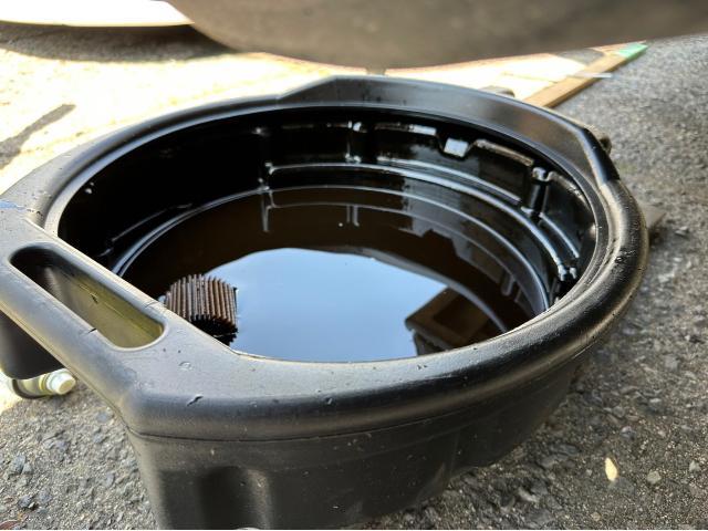 トヨタ 50系プリウス 納車前点検 オイル エレメント ワイパーゴム エアコンフィルター 交換 ZVW51 岡山市東区