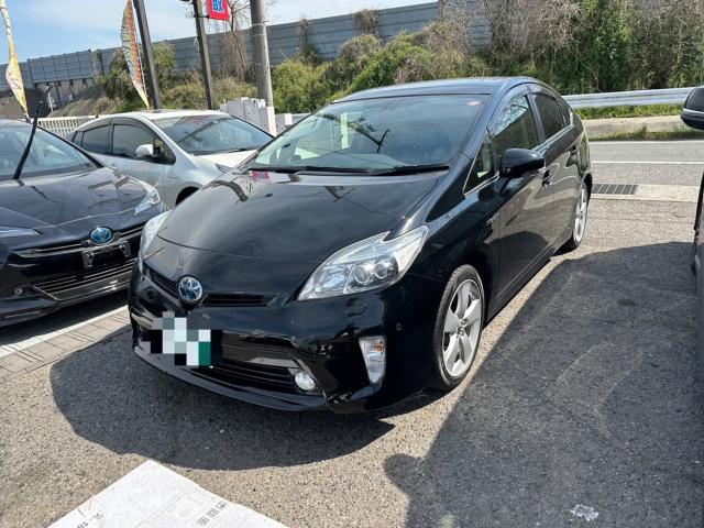 トヨタ 30系プリウス  フォグランプ交換 純正LEDフォグランプ ZVW30 岡山市東区