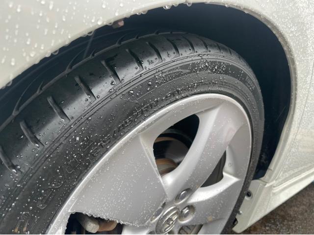トヨタ 30系プリウス タイヤ 交換 ZVW30 岡山市東区