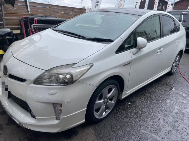 トヨタ 30系プリウス タイヤ 交換 ZVW30 岡山市東区