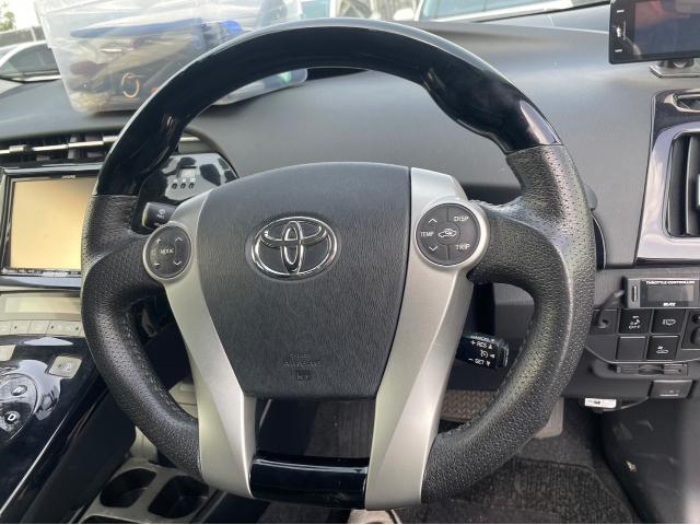 トヨタ 30系プリウス 在庫車  ステアリング交換 ZVW30 岡山市東区