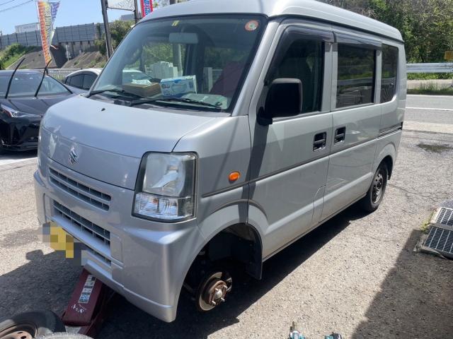 スズキ エブリイ タイヤ交換 オイル エレメント交換 DA64V 岡山市東区