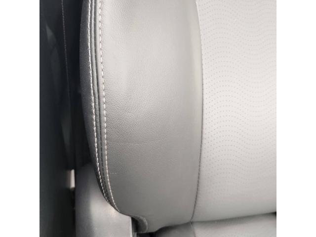 トヨタ 30系プリウス レザーシートリペア ZVW30 岡山市東区