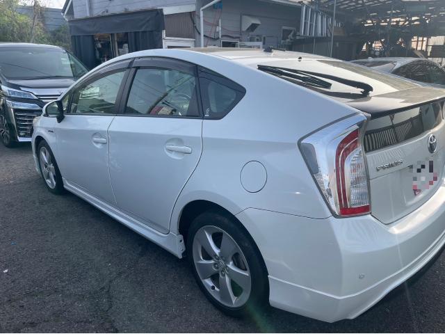 トヨタ 30系プリウス 在庫車 フルエアロ 取り付け ZVW30 岡山市東区