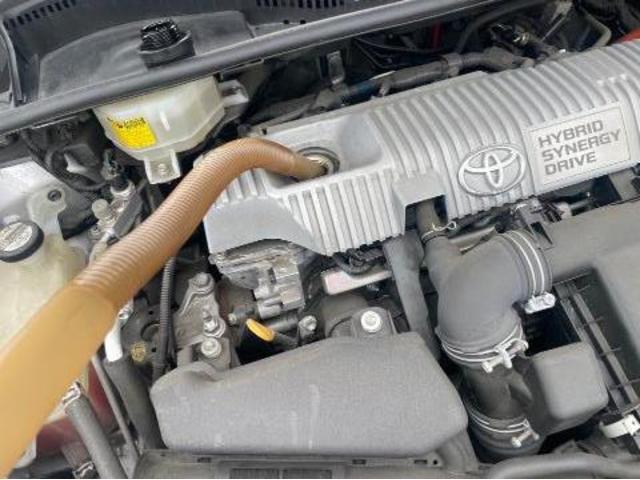 トヨタ 30系プリウス  オイル エレメント 交換 ZVW30 岡山市東区