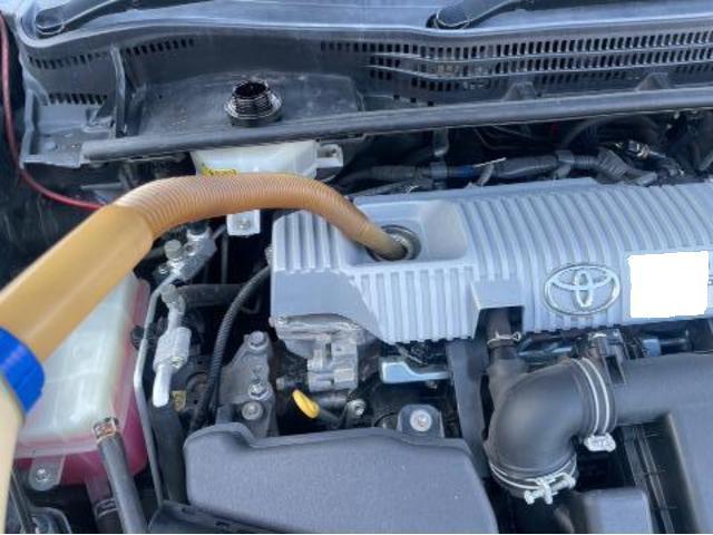 トヨタ 30系プリウス 納車前点検 オイル エレメント ワイパーゴム エアコンフィルター 交換 ZVW30 岡山市東区