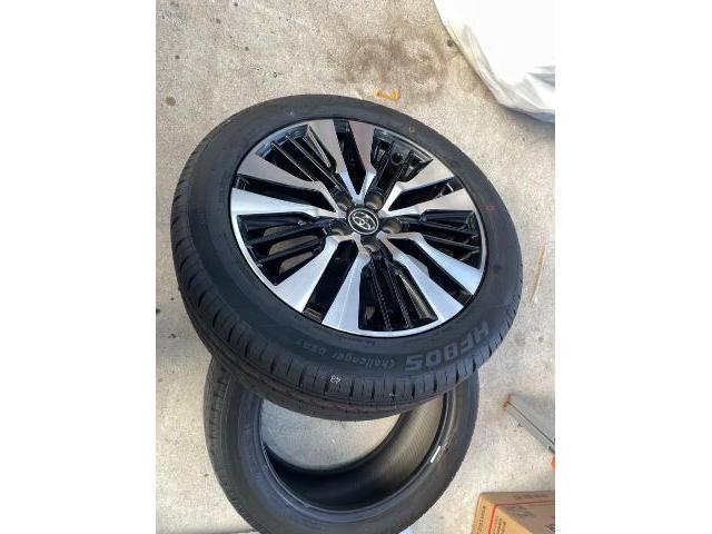 トヨタ ヴェルファイア タイヤ交換 AGH30 岡山市東区