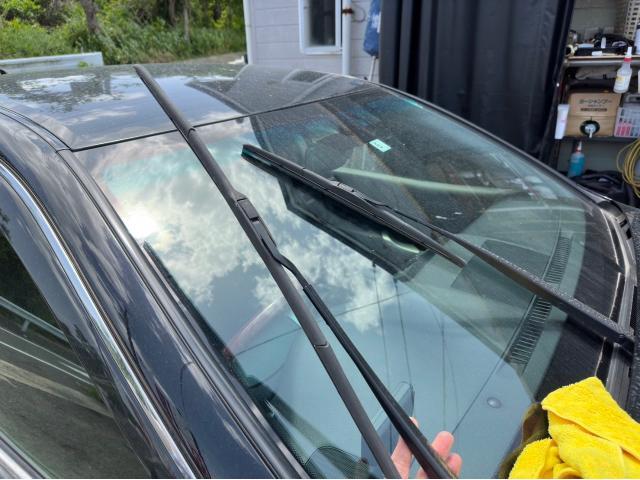 トヨタ クラウンハイブリッド 納車前点検　（オイル エレメント ワイパーゴム エアコンフィルター）交換GWS204 岡山市東区