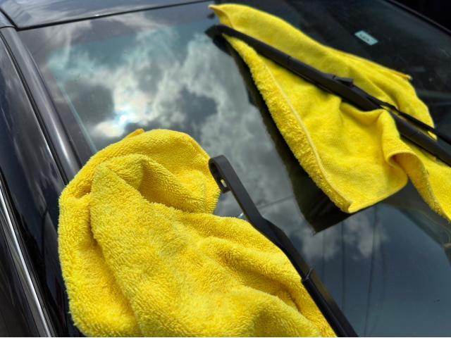 トヨタ クラウンハイブリッド 納車前点検　（オイル エレメント ワイパーゴム エアコンフィルター）交換GWS204 岡山市東区