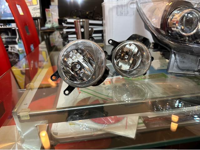 トヨタ 30系プリウス ヘッドライト フォグランプ リペア ZVW30 岡山市東区