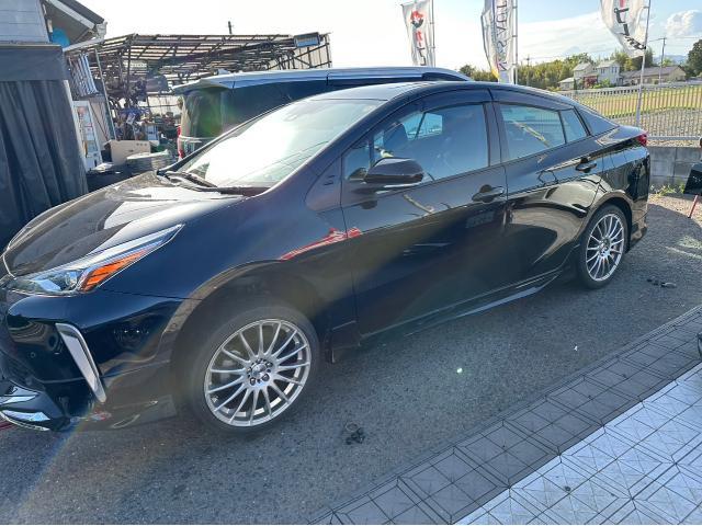 トヨタ 50系プリウス  ホイール交換 ZVW51 岡山市東区