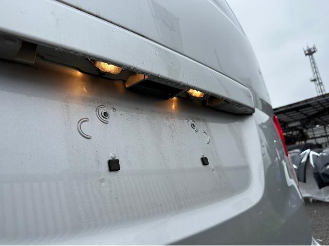 三菱 デリカD3 納車点検 LEDヘッドライト LEDフォグランプ LEDナンバー灯 LEDルームランプ 交換 ナビ取り付け