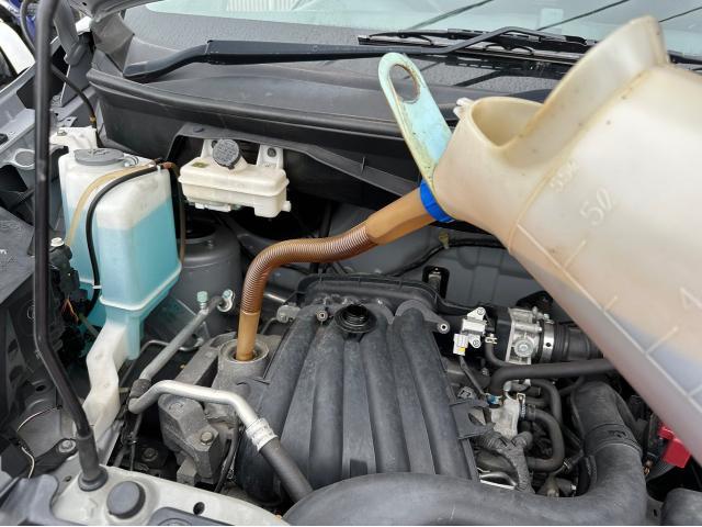 三菱 デリカD3 納車点検 LEDヘッドライト LEDフォグランプ LEDナンバー灯 LEDルームランプ 交換 ナビ取り付け