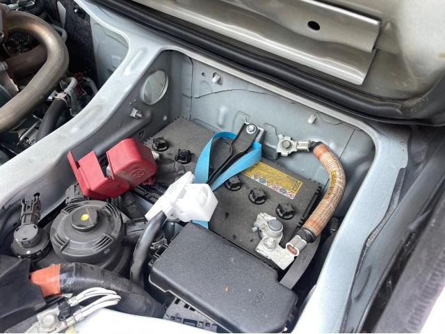 トヨタ ハイエース バッテリー交換 GDH201V 岡山市東区