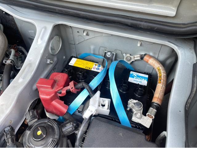 トヨタ ハイエース バッテリー交換 GDH201V 岡山市東区