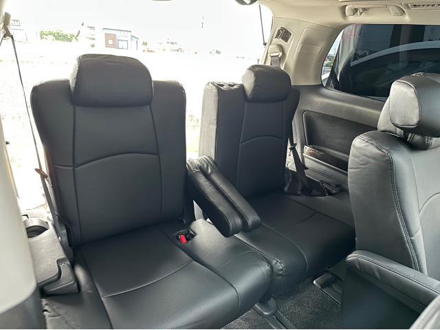 トヨタ アルファード シートカバー取付 ANH20W 岡山市東区