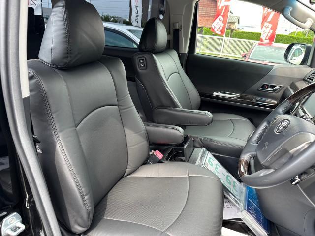 トヨタ アルファード シートカバー取付 ANH20W 岡山市東区