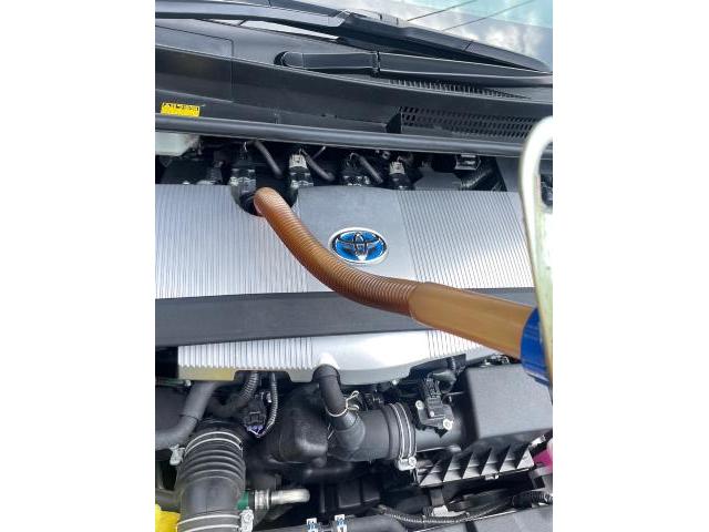 トヨタ 50系プリウス 納車前点検 オイル エレメント ワイパーゴム エアコンフィルター 交換 ZVW51 岡山市東区