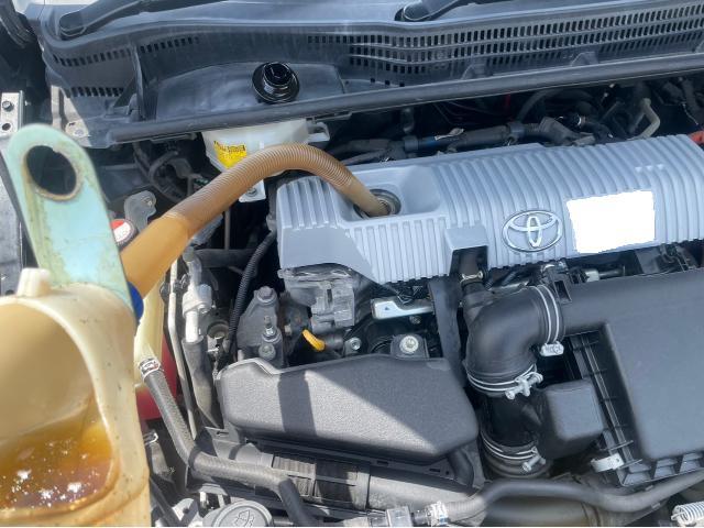 トヨタ 30系プリウス 納車前点検 オイル エレメント ワイパーゴム エアコンフィルター 交換 ZVW30 岡山市東区