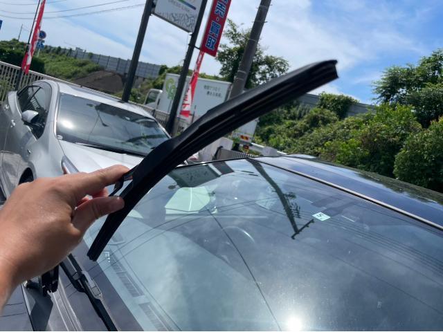 トヨタ 30系プリウス 納車前点検 オイル エレメント ワイパーゴム エアコンフィルター 交換 ZVW30 岡山市東区