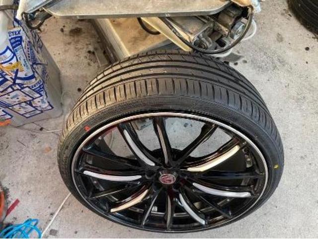 トヨタ 30系プリウス  タイヤ オイル エレメント ワイパーゴム エアコンフィルター 交換 ZVW30 岡山市東区