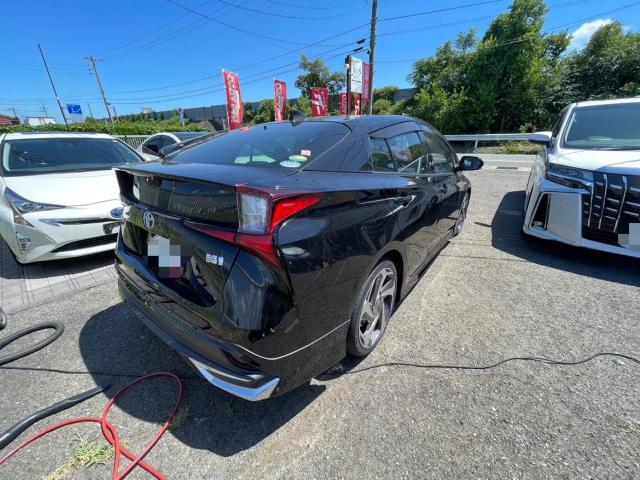 トヨタ 50系プリウス  ドレスアップ フルエアロ取付 18インチホイール取付 ZVW51 岡山市東区